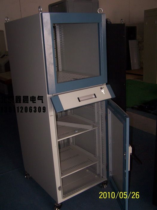 铝型材PC机柜。3.jpg