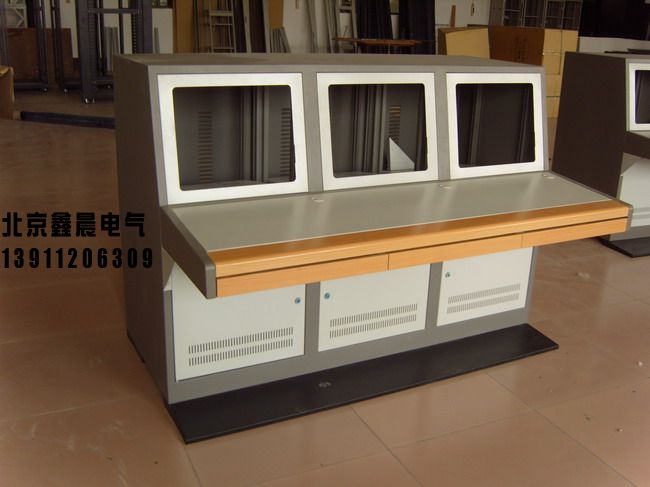 XC-8操作台。3.jpg